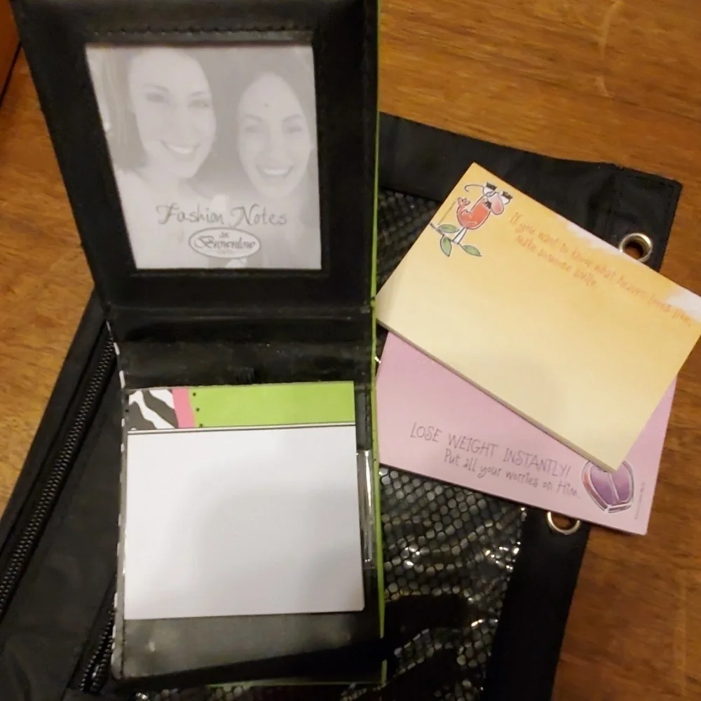✏👝🗒 Binder pencil bag & notepads
